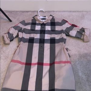 Girl Burberry dress